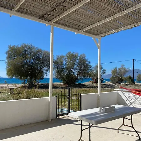 Zen Seaside Semesterbostad Kalamaki (Heraklion)