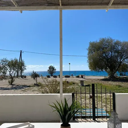 Zen Seaside Semesterbostad