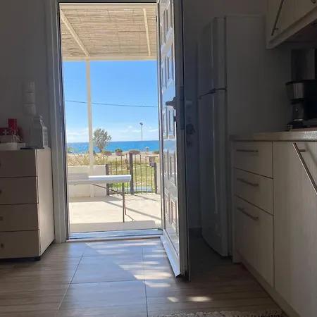 בית נופש Zen Seaside קלמאקי